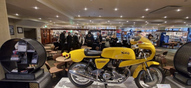 Mobirise Website Builder