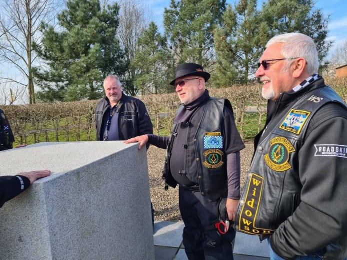 Mobirise Website Builder