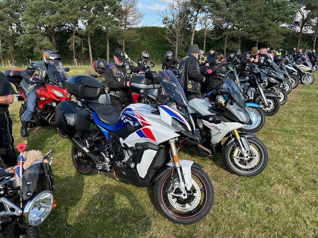 Mobirise Website Builder